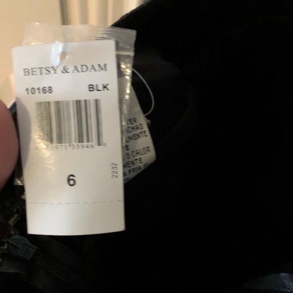 Black prom dress - Picture 3 of 6